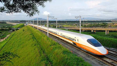 বিশ্বের দ্রুতগামী দশটি ট্রেন (ভিডিও)