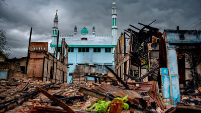 রোহিঙ্গাদের ১২০০ বাড়িঘর ধ্বংস করে দিয়েছে সেনাবাহিনী