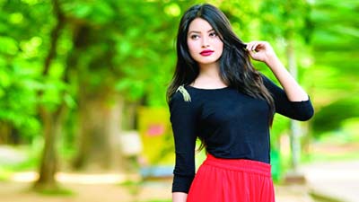 গানের মডেল হলেন তুষি