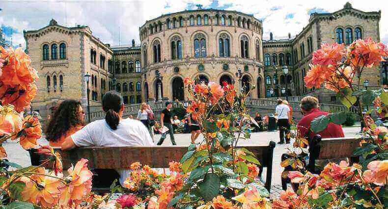 কেন এত সুখি দেশ নরওয়ে?