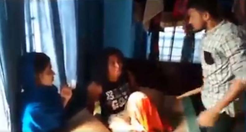 মেয়েদের পিটানো সেই অনিক নাকি মিরপুরের বাঘ (ভিডিও)