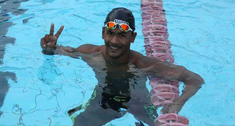 সাঁতারে সেরা আরিফুল ও খাদিজা আক্তার