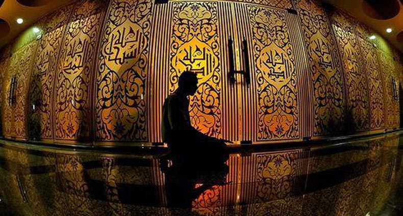 শবে বরাতের রাতেও যাদের দোয়া কবুল হয় না