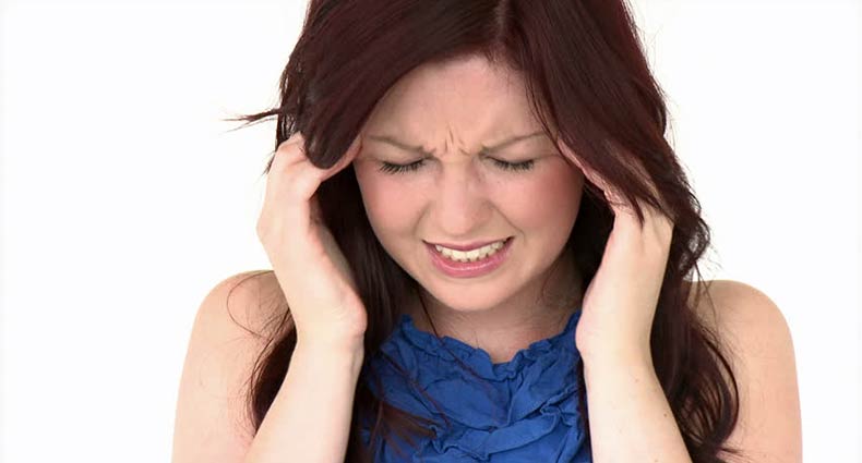 মাথা ব্যথা! ওষুধ নয় কমবে যৌনমিলনে!