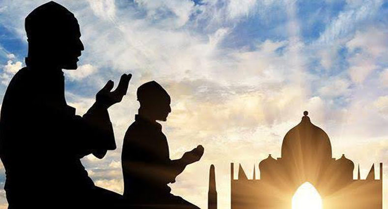 যেসব আমলে দোয়া দ্রুত কবুল হয়