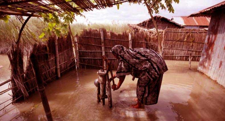 যে কারণে জরায়ু কেটে ফেলতে বাধ্য হচ্ছেন উপকূলের নারীরা