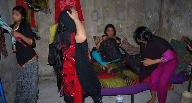 জঙ্গি সন্দেহ করে মিললো ৫ যৌনকর্মী