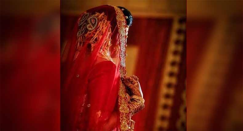 বাসর রাতে স্বামী-দেবর মিলে নববধূকে ধর্ষণ