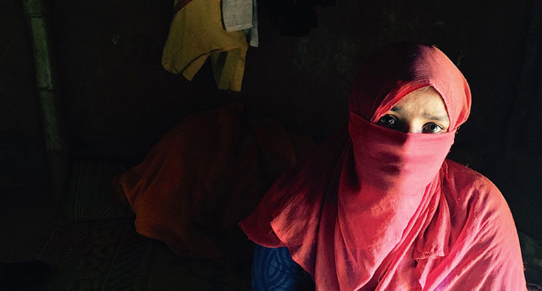 পা ধরে বলছি.., বাংলাদেশে গিয়ে ধর্ষণের কথা বলবো না