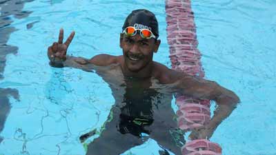 সাঁতারে সেরা আরিফুল ও খাদিজা আক্তার