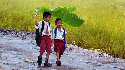 পৃথিবীর নিষ্পাপ সম্পর্ক ‘বন্ধুত্ব’