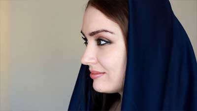 বিদেশীদের বিয়ে করতে পারবে সৌদি নারীরা