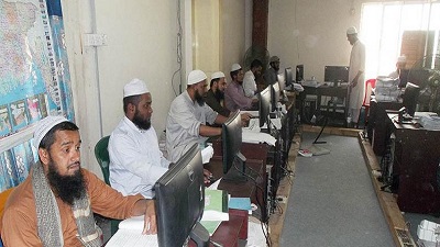 সরকারি স্বীকৃতির পর যেভাবে চলছে কওমি মাদ্রাসা