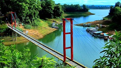 ঘুরে আসুন লাল পাহাড়ের দেশ ‘রাঙ্গামাটি’