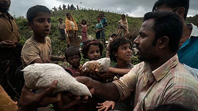 রোহিঙ্গাদের চিকিৎসা সেবা দেবে ইরান