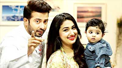 বিচ্ছেদে কারা এগিয়ে?