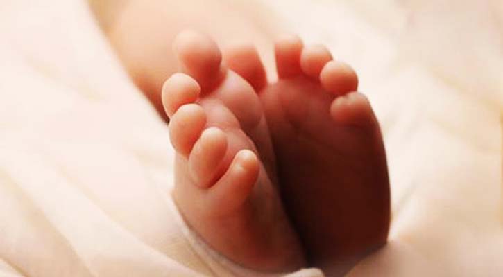 ঢাবি থেকে নবজাতকের মরদেহ উদ্ধার