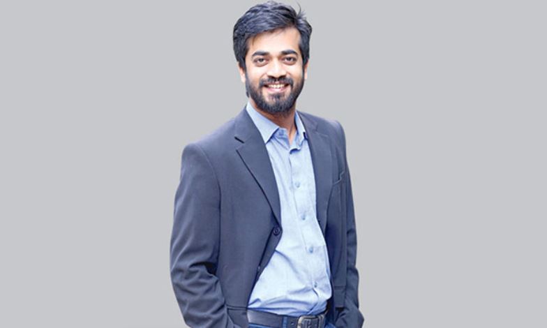 ‘খুব কঠিন প্রশ্ন, যে উপন্যাসই পড়ি সেই উপন্যাসের নায়ক হতে ইচ্ছা করে’