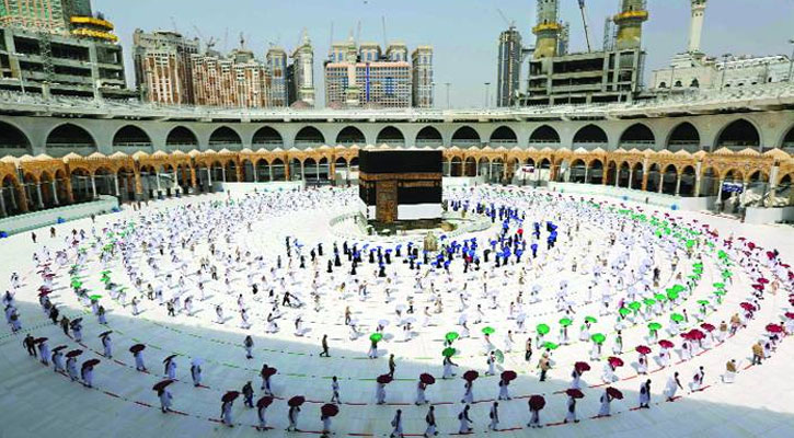 সৌদি আরবে পবিত্র হজের আনুষ্ঠানিকতা শুরু আজ