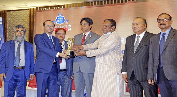 আইসিএমএবি বেস্ট কর্পোরেট গোল্ড অ্যাওয়ার্ড পেলো ইসলামী ব্যাংক