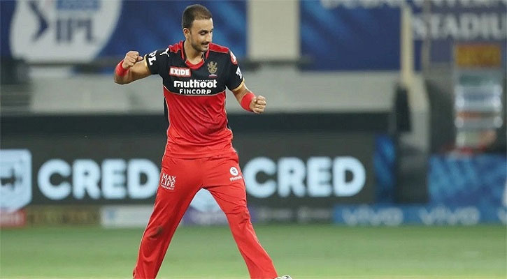 আইপিএলের এবারের আসরে সর্বোচ্চ উইকেটশিকারি
