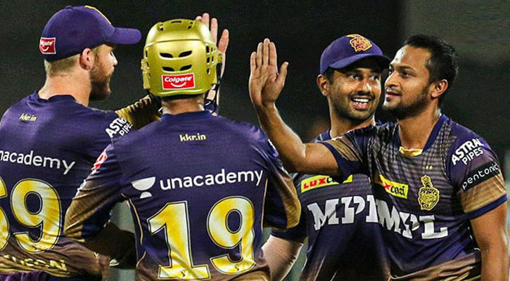 বেঙ্গালুরুকে বিদায় করে দ্বিতীয় কোয়ালিফায়ারে সাকিবরা