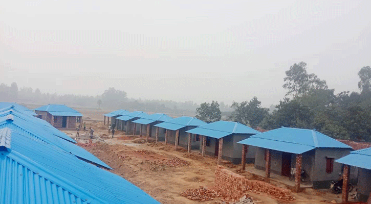 নবাবগঞ্জে ২২৬ ভুমিহীন পাচ্ছেন স্বপ্নের বাড়ি