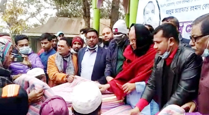 আরেকটি প্রহসনের নির্বাচন চলছে চট্টগ্রামে