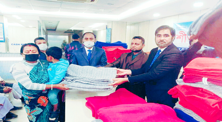 জয়পুরহাটে শাহ্জালাল ইসলামী ব্যাংকের শীতবস্ত্র বিতরণ