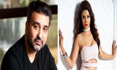 ‘রাজ আমায় জোর করে চুমু খায়’