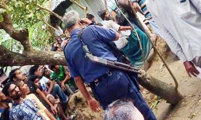জমির বিরোধ ঘরের বেড়া কেটে মাদরাসাছাত্রী হত্যা