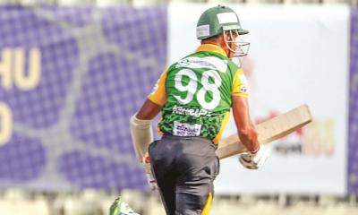 হতাশ করলেন আশরাফুল