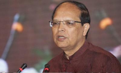 টাকা নয়, টিকাই এখন প্রধান বিবেচ্য