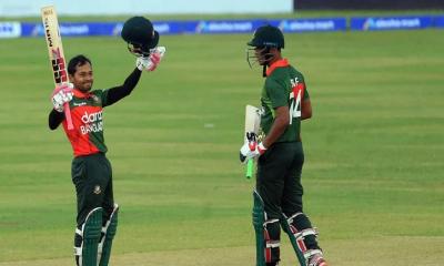 শ্রীলঙ্কাকে ২৪৭ রানের টার্গেট দিল বাংলাদেশ