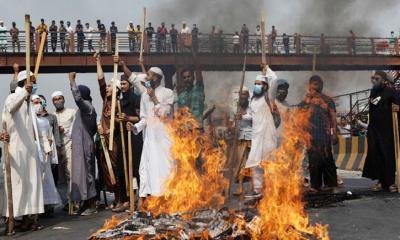 হেফাজতের সহিংসতা ও ওয়াজের ভিডিও খুঁজছে পুলিশ