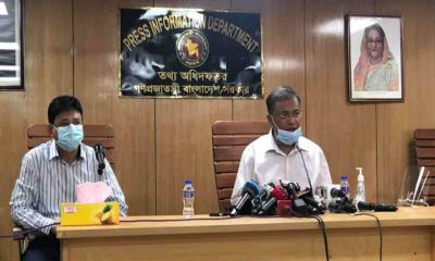 বিএনপি আবার শাক দিয়ে মাছ ঢাকার চেষ্টা করছে