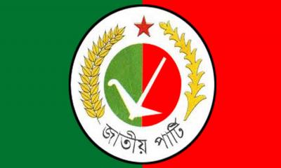 দৌড়ে এগিয়ে চার নেতা