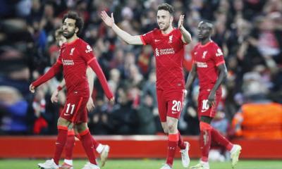 টানা চতুর্থ জয়ে শেষ ষোলোয় লিভারপুল