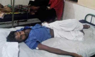 চোর সন্দেহে যুবককে নির্যাতন, চেয়ারম্যানসহ ৩ জনের নামে মামলা