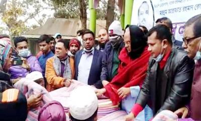 আরেকটি প্রহসনের নির্বাচন চলছে চট্টগ্রামে