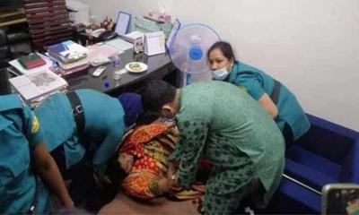 রোজিনা ইসলামকে হেনস্তায় মামলা করবে পরিবার