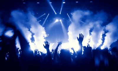 নজরদারি নেই ক্লাব ও বারে