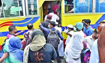 স্বাস্থ্যবিধির নির্দেশনা আছে তদারকি নেই