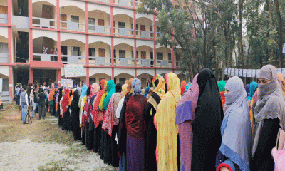 বসুরহাট পৌরসভা নির্বাচনে ভোট চলছে