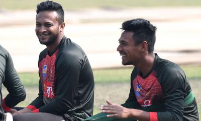 আইপিএলে সাকিব-মোস্তাফিজের অনুমতি নিয়ে যা বলল বিসিবি