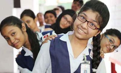 শিক্ষাপ্রতিষ্ঠান খোলার পক্ষে ৬০ শতাংশ মানুষ