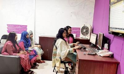 এক বছরে নারী বিনিয়োগকারী কমেছে সাড়ে ২৪ হাজার