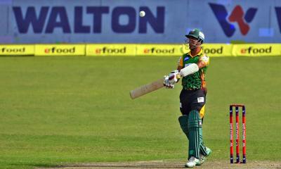 স্বরুপে ফিরেছেন আশরাফুল, জেতালেন দলকে