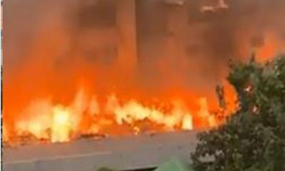 রাজধানীর জেনেভা ক্যাম্প বস্তিতে ভয়াবহ আগুন