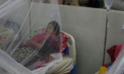 করোনার ঊর্ধ্বমুখীর মধ্যেই বাড়ছে ডেঙ্গুর প্রকোপ